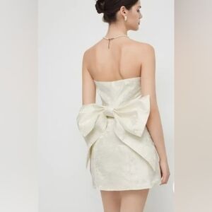 Cider Cream Halter Sheath Cocktail Dress